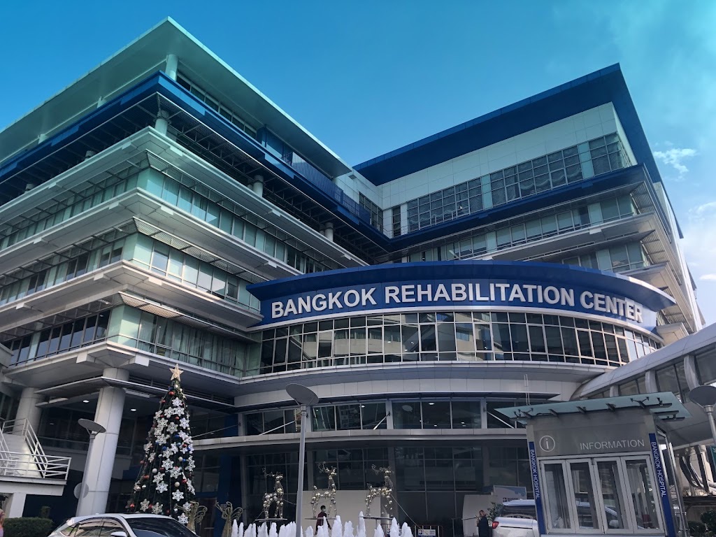 Bangkok Hospital Building R